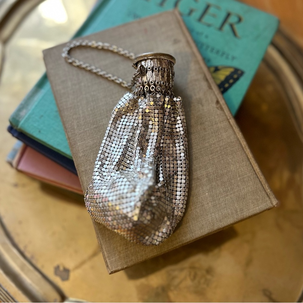 1930s Deco Metal Mesh Bag - Picture 5 of 12